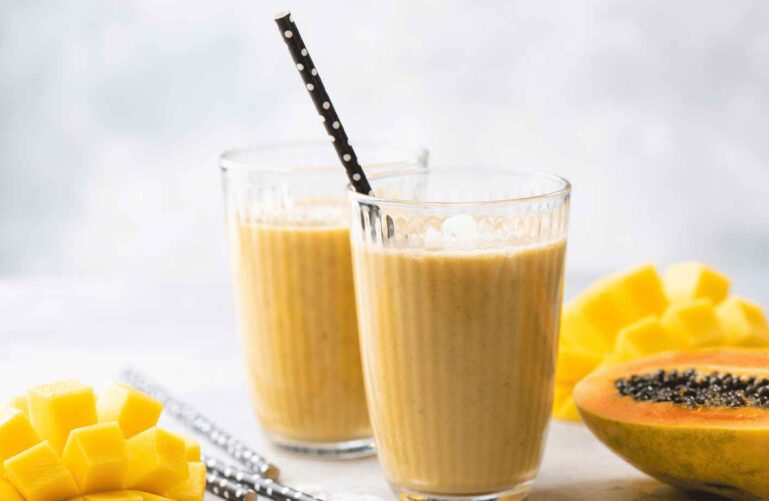 Mango smoothie met yoghurt